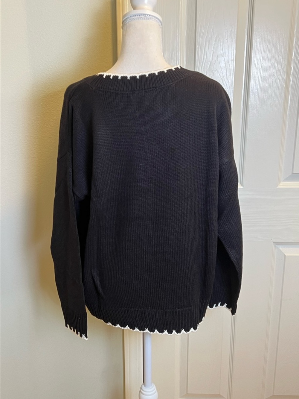 CATO Bow Graphic Sweater - Picture 7 of 11